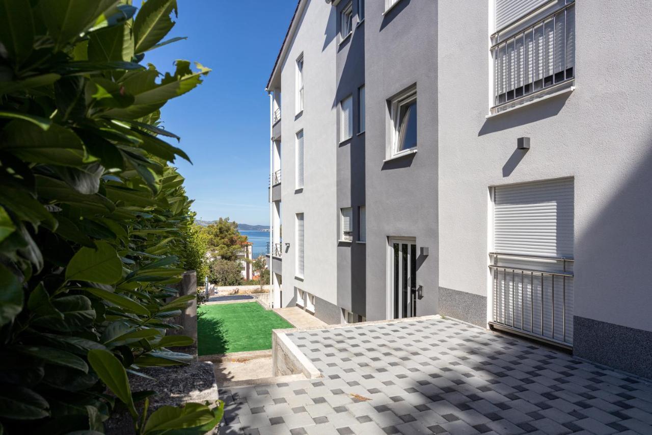Villa Palavra Трогир Екстериор снимка