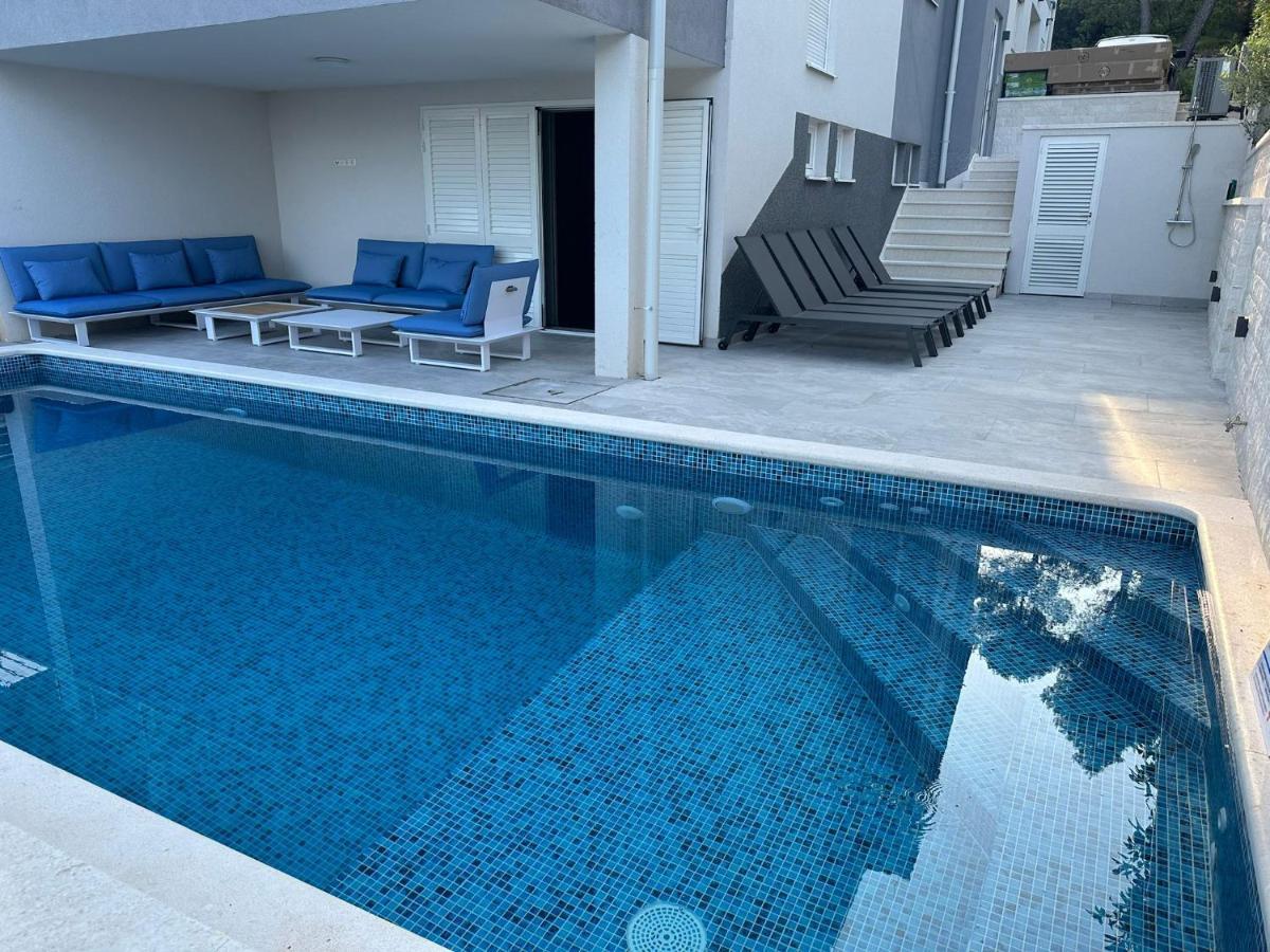 Villa Palavra Трогир Екстериор снимка